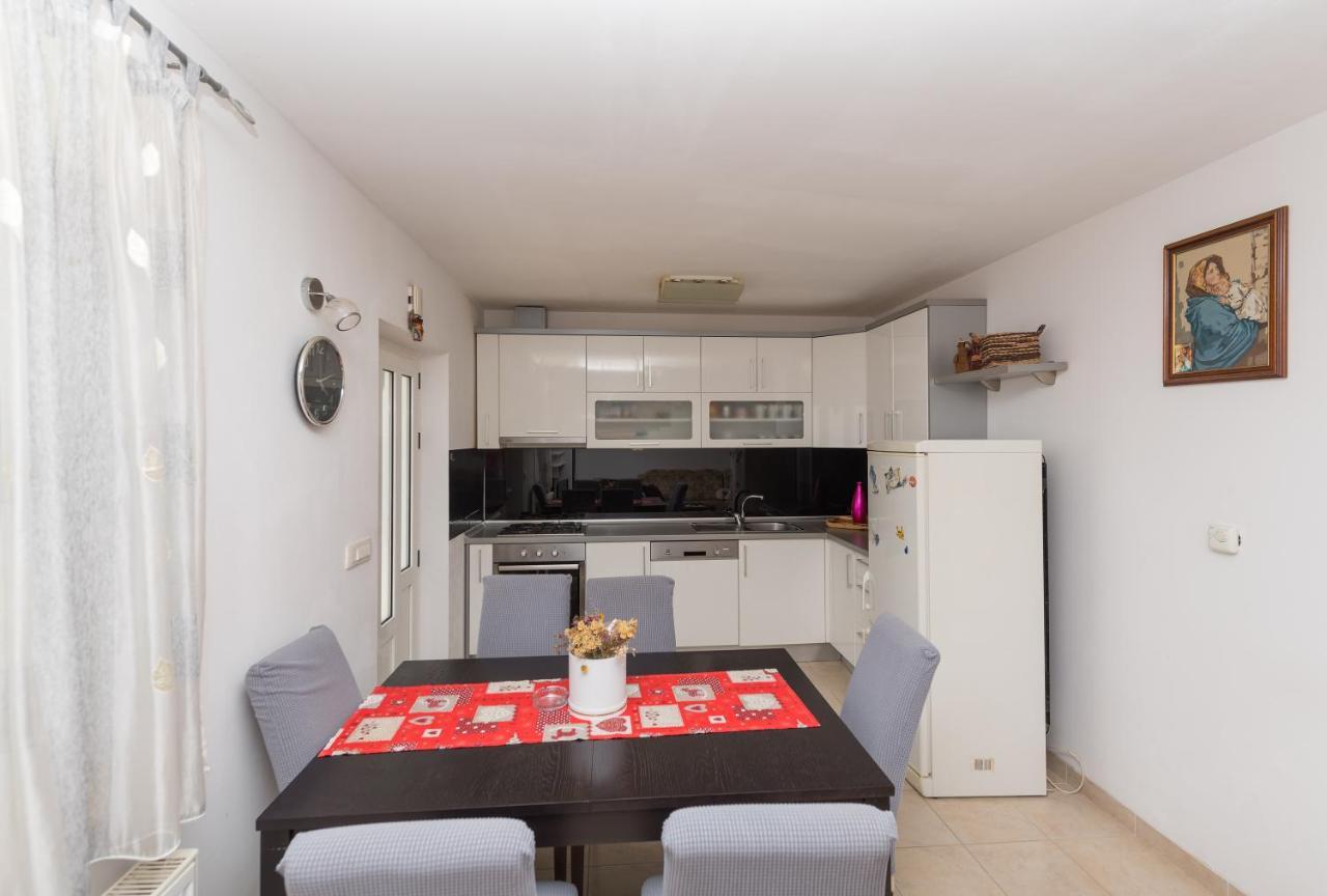 Villa Violeta With Amazing Sea View Makarska Extérieur photo